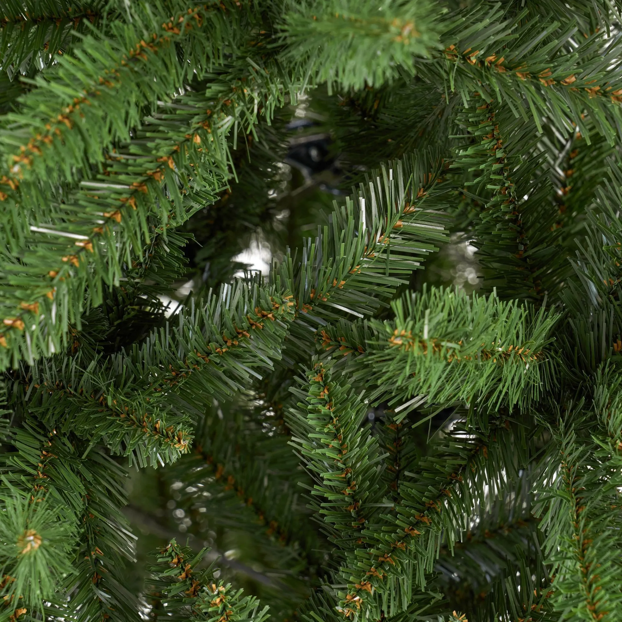 Contemporary Home Living Unlit-7' Full Norway Spruce Artificial Christmas Tree - Unlit