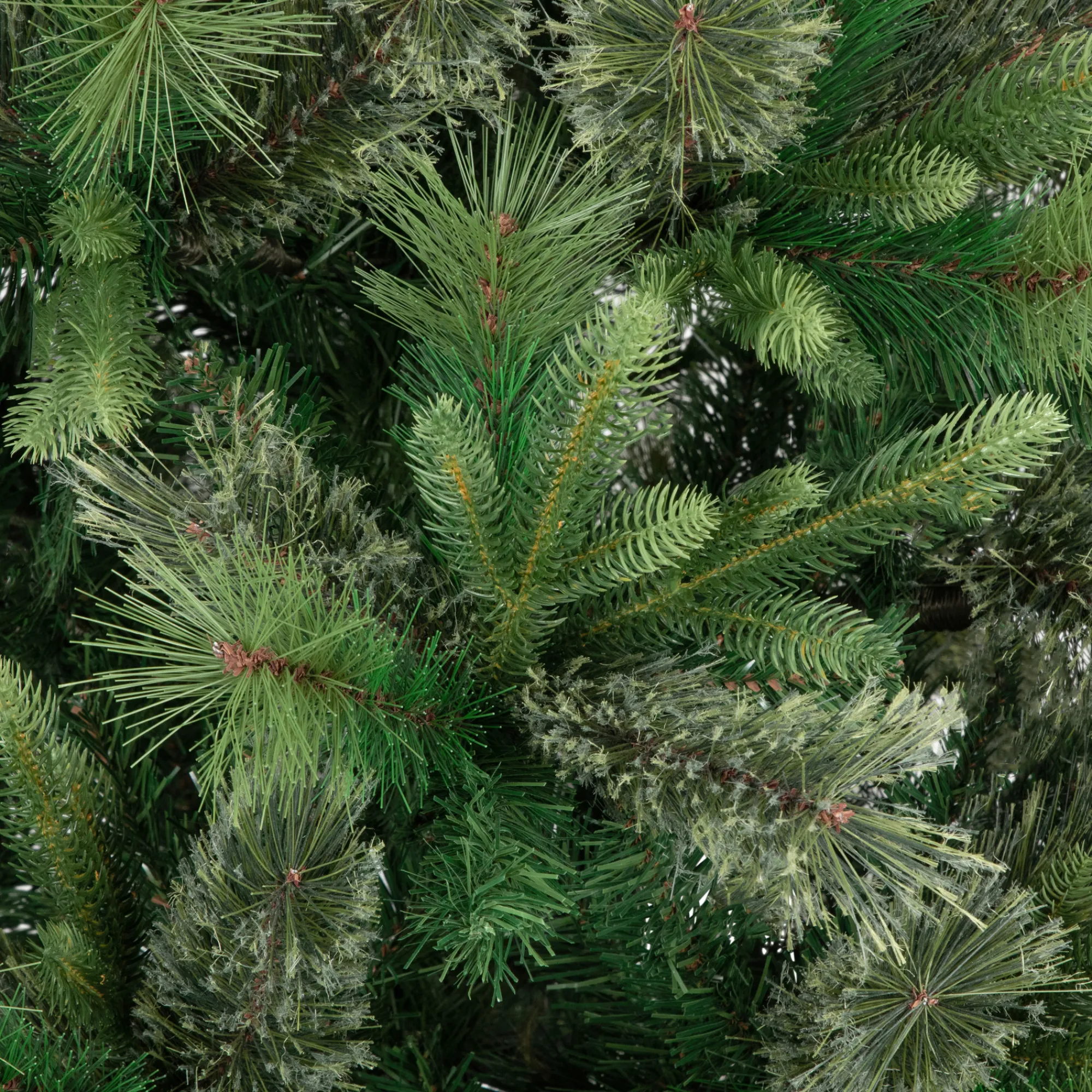 Northlight Unlit-6.5' Kingston Cashmere Pine Artificial Christmas Tree, Unlit