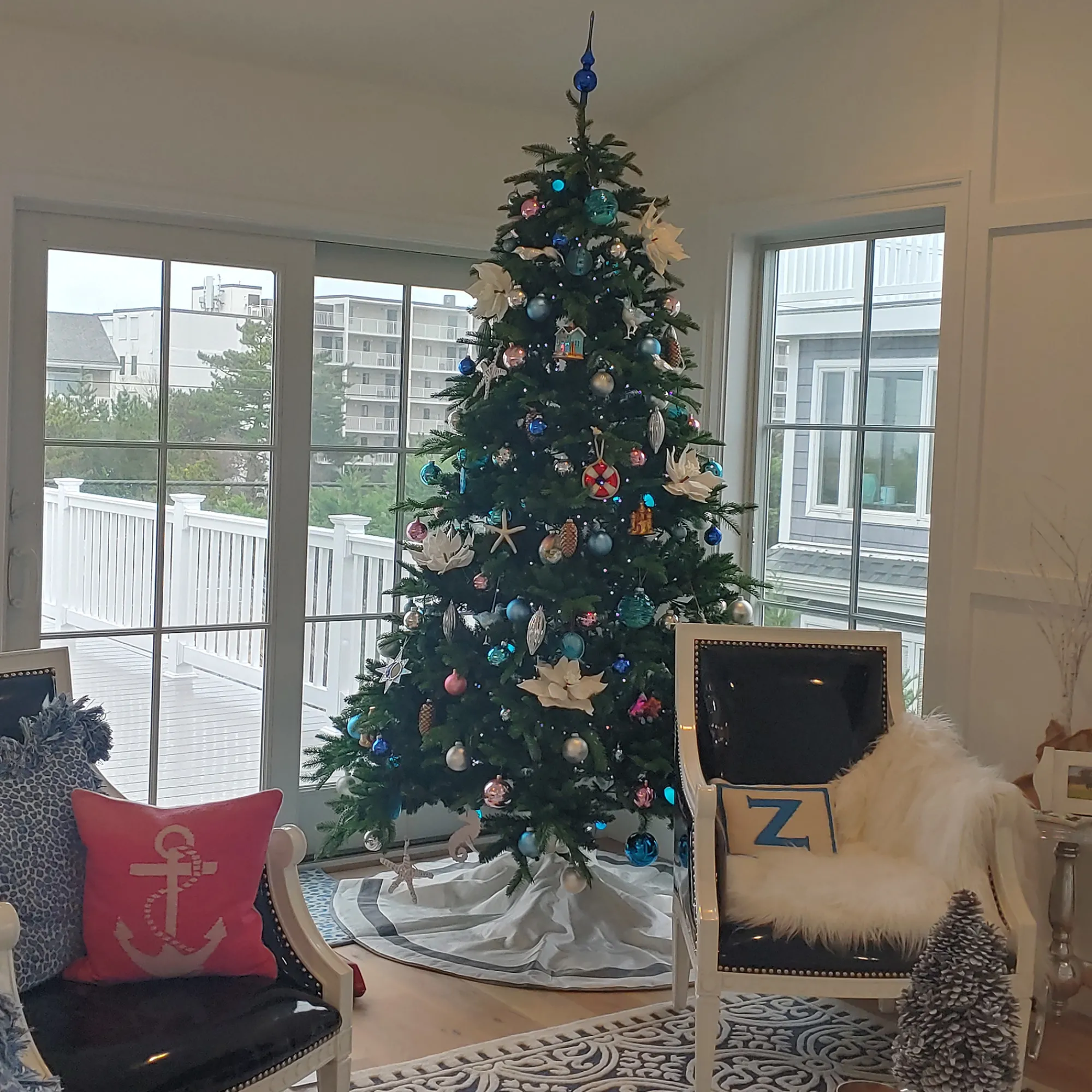 Northlight Unlit-8' Noble Fir Artificial Christmas Tree - Unlit