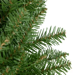 Northlight Unlit-4' Northern Pine Medium Artificial Christmas Tree, Unlit