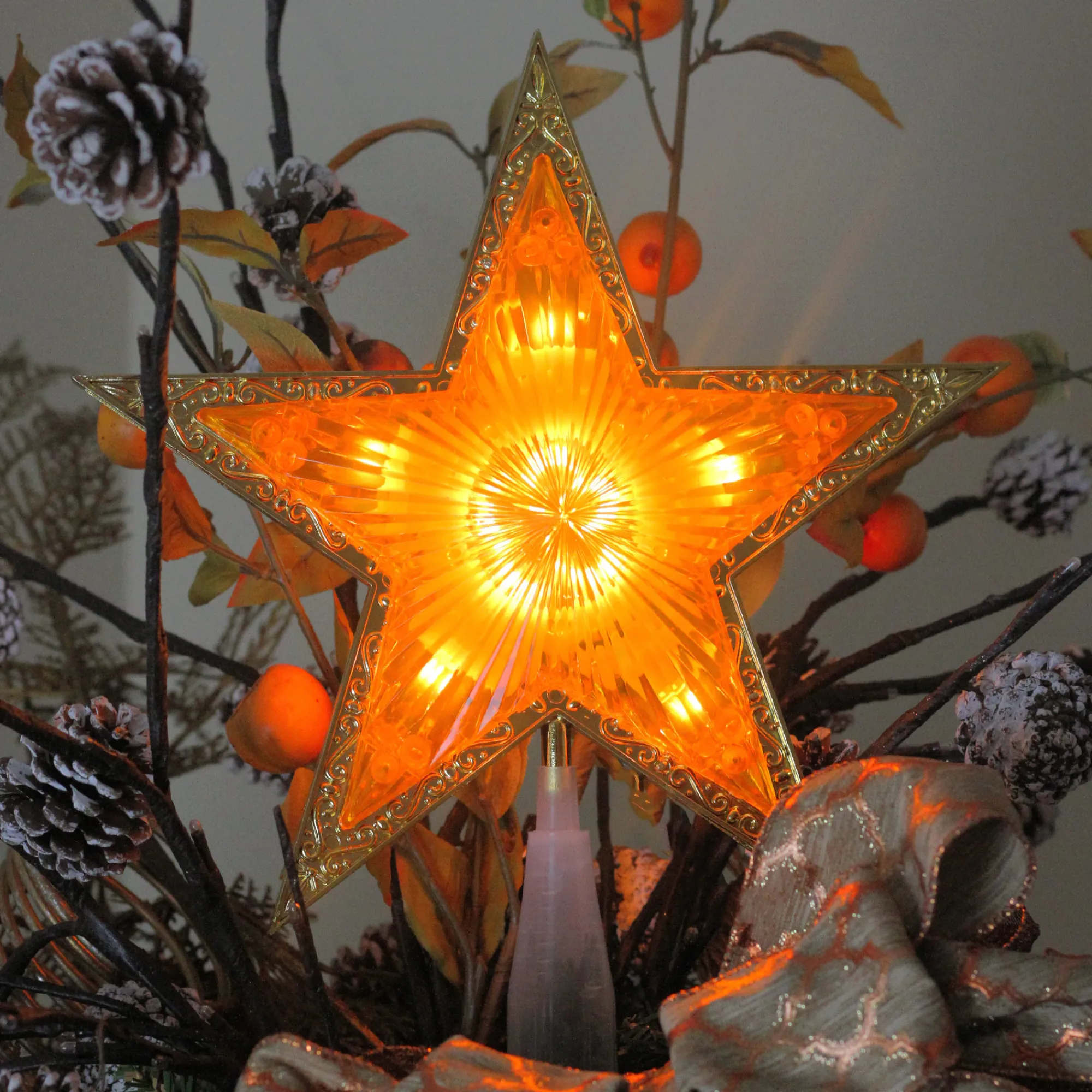 Northlight Stars-9"Lighted Gold Edged Christmas Star Tree Topper - Clear Lights